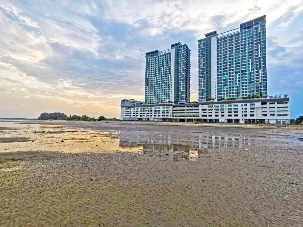 Aisi3 Studio Seaview At Tanjung Lumpur กวนตัน ภายนอก รูปภาพ
